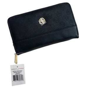 Adrienne Vittadini black dual pocket zipper wallet